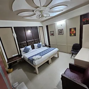 Hotel A Family Oppera Near Igi Airport
